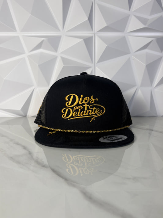 Dios Por Delante Gold Editon