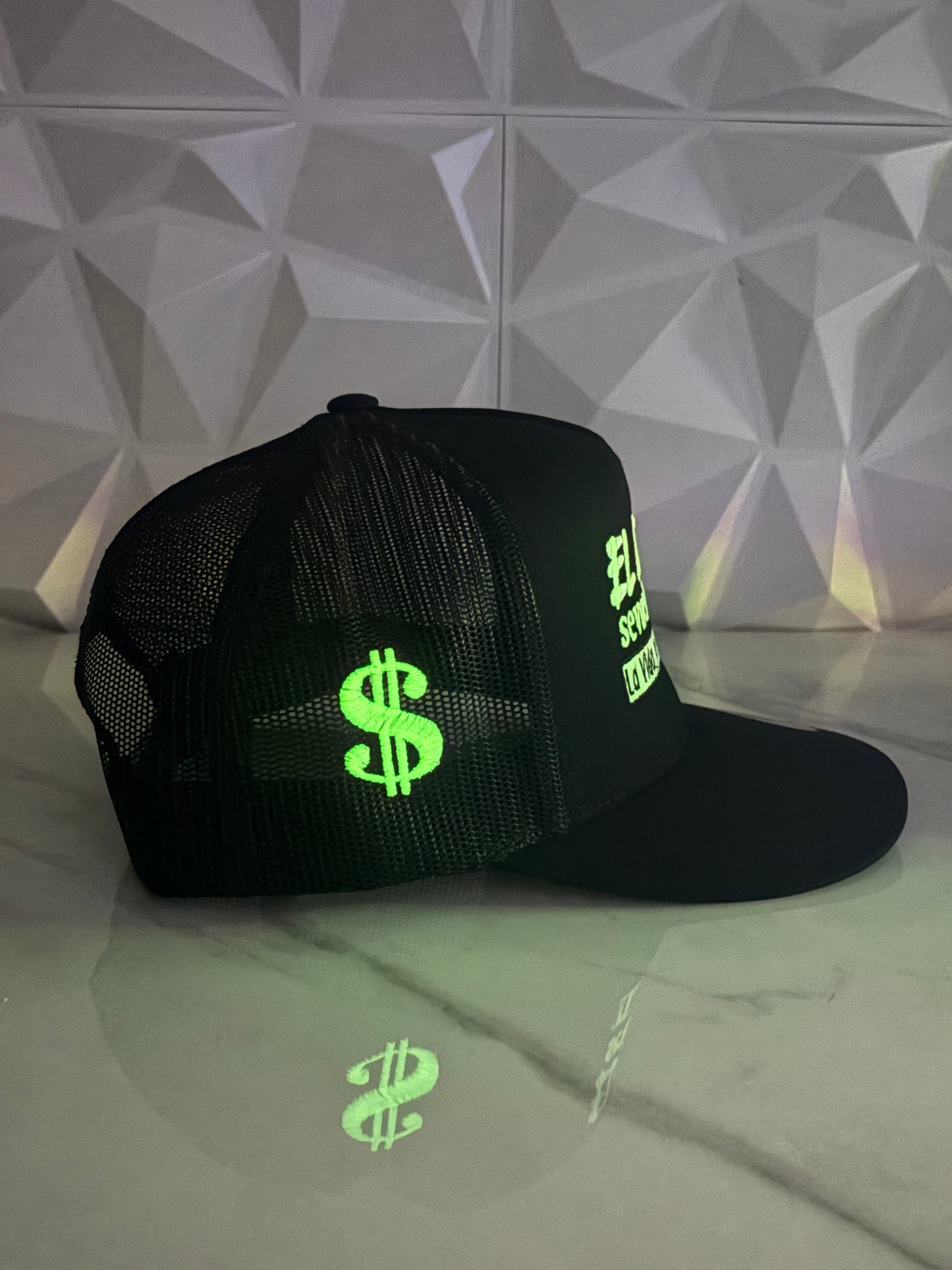 El Dinero